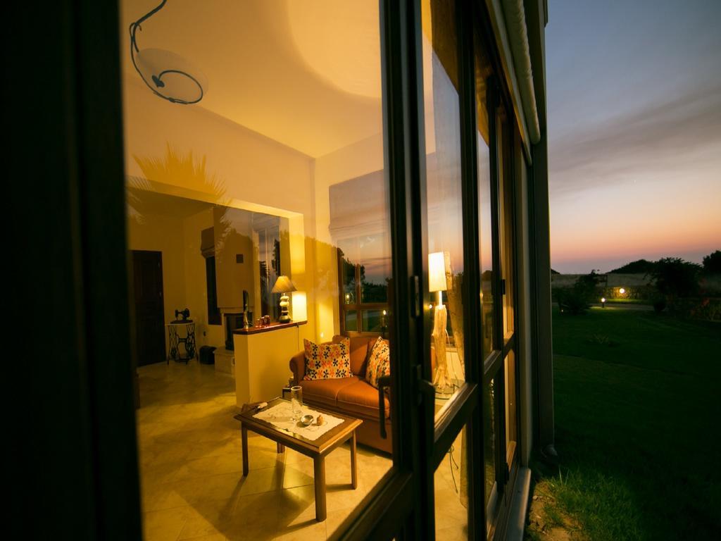 Villa Russelia Kalavárda Exterior foto