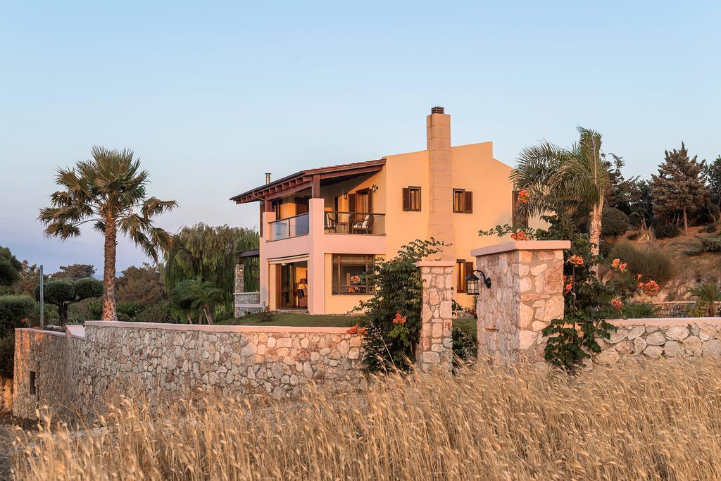 Villa Russelia Kalavárda Exterior foto